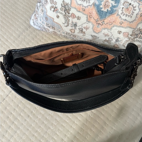 Coach Black Pebbled Leather Shoulder Bag - Picture 6 of 7